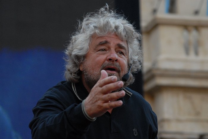 Beppe Grillo V-Dai