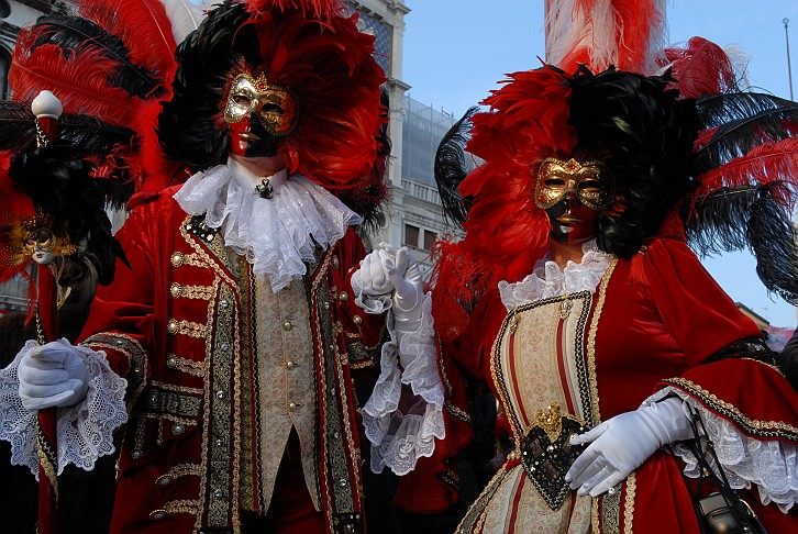 Coppia rosso nero - Carnevale di Venezia