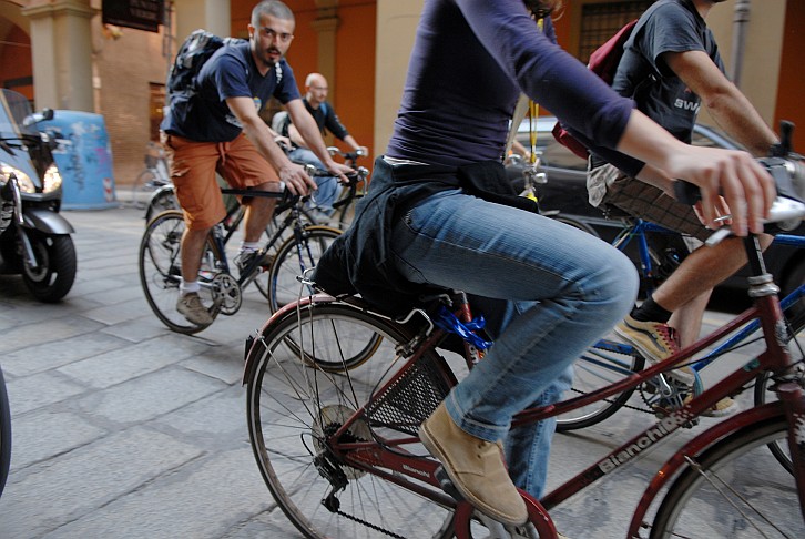 In bicicletta - La Critical Mass di Bologna