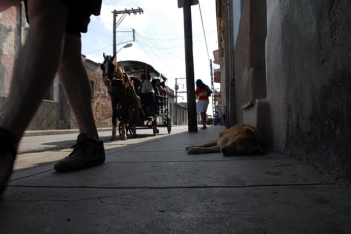 Scena di strada - Fotografia di Santa Clara - Cuba 2010