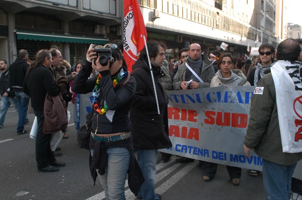 Manifestazione No Dal Molin - Fotografia 52 - Vicenza 17 febbraio 2007