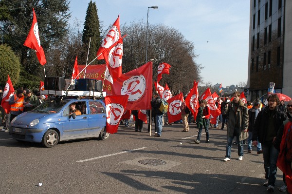 Manifestazione No Dal Molin - Fotografia 106 - Vicenza 17 febbraio 2007