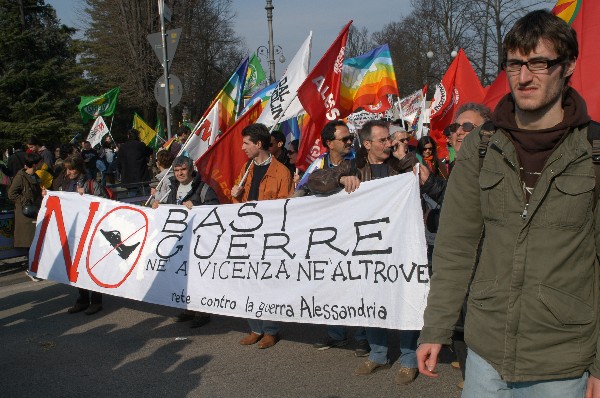 Manifestazione No Dal Molin - Fotografia 161 - Vicenza 17 febbraio 2007