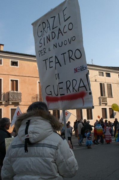 Manifestazione No Dal Molin - Fotografia 268 - Vicenza 17 febbraio 2007
