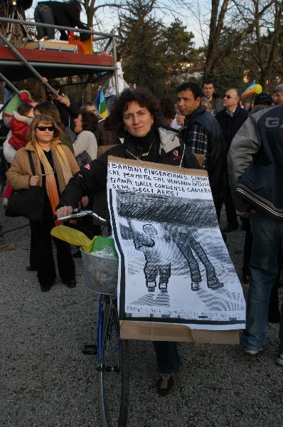 Manifestazione No Dal Molin - Fotografia 344 - Vicenza 17 febbraio 2007