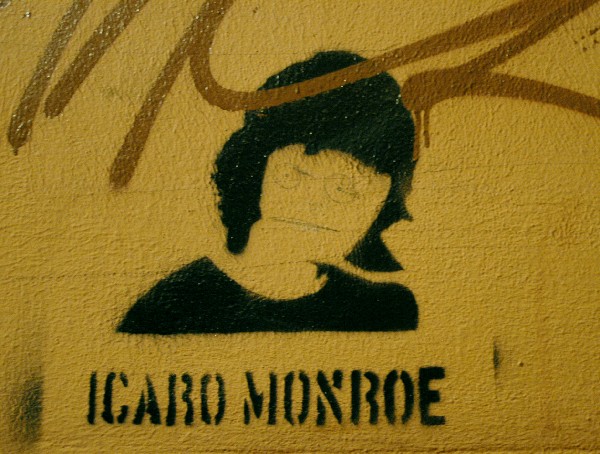 Icaro Monroe nero - Murales di Bologna