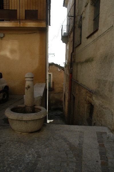 Fontana - Fotografia di Badolato