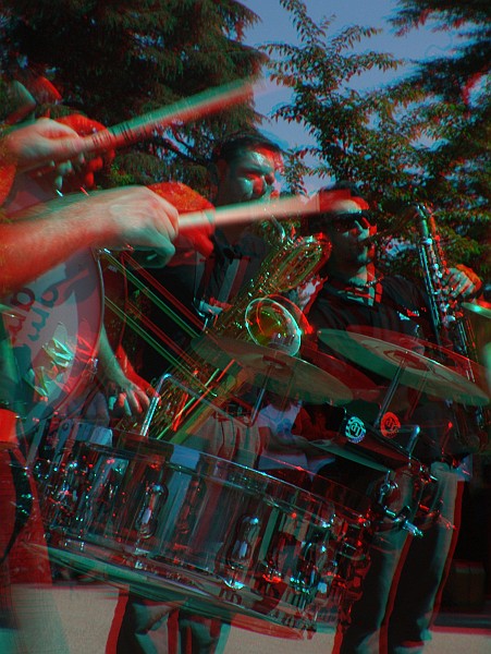 Banda - Foto 3D :: Buskers Pirata Bologna 2010