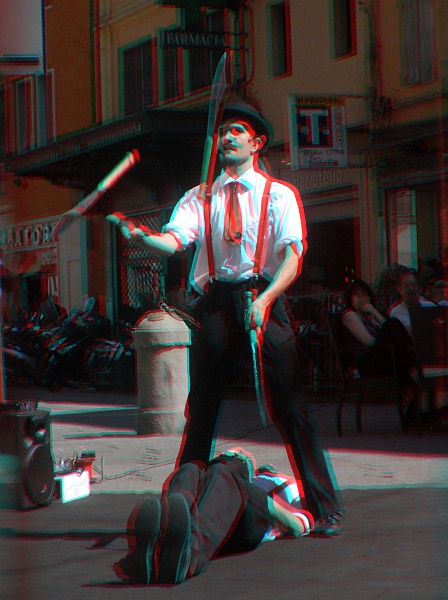 Coltelli - Foto 3D :: Buskers Pirata Bologna 2010