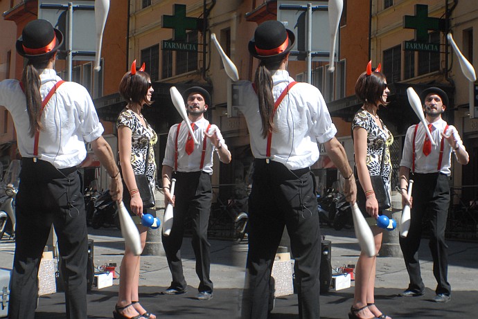 Giocoleria - Foto 3D :: Buskers Pirata Bologna 2010