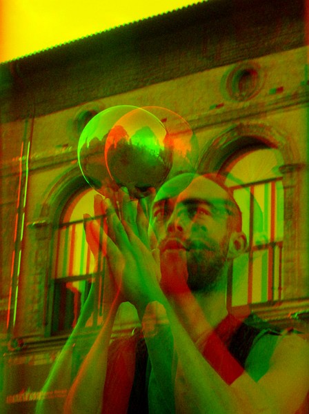 Sfera - Foto 3D :: Buskers Pirata Bologna 2010