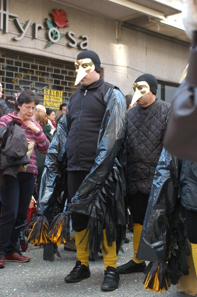 Corvi adagiati - Carnevale di Soverato