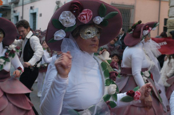 Dama in fiore - Carnevale di Soverato