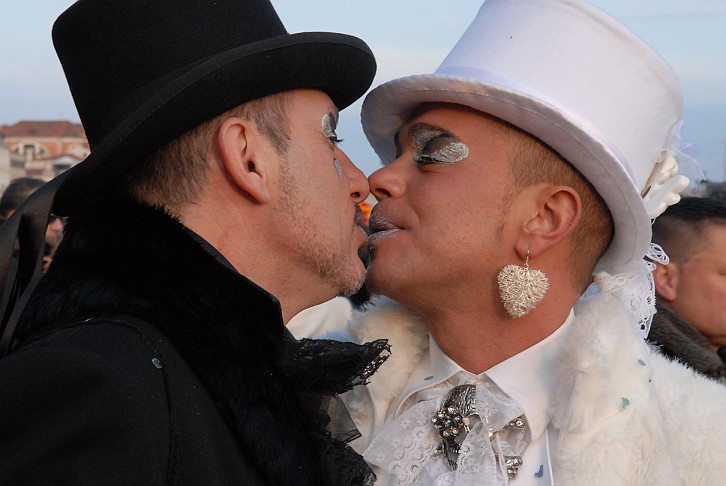 Bacio - Carnevale di Venezia