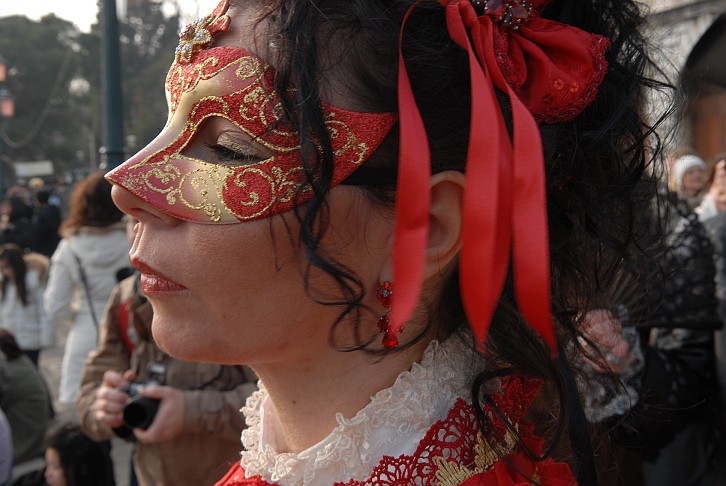 Dama in rosso - Carnevale di Venezia
