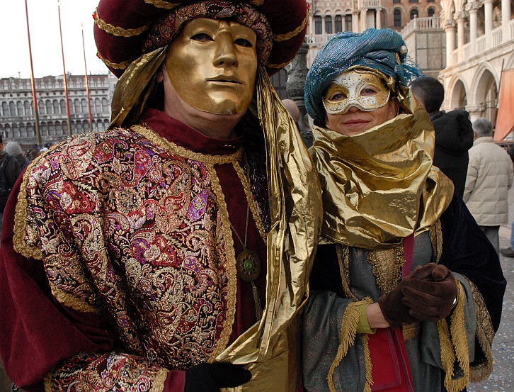 Drappi dorati - Carnevale di Venezia