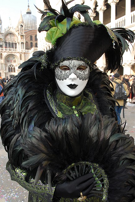 In piume - Carnevale di Venezia