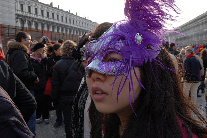 Maschera viola - Carnevale di Venezia