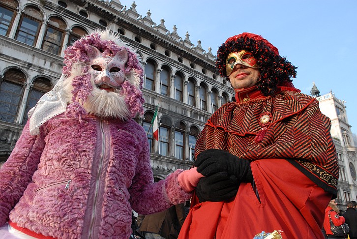 Rosa rosso - Carnevale di Venezia