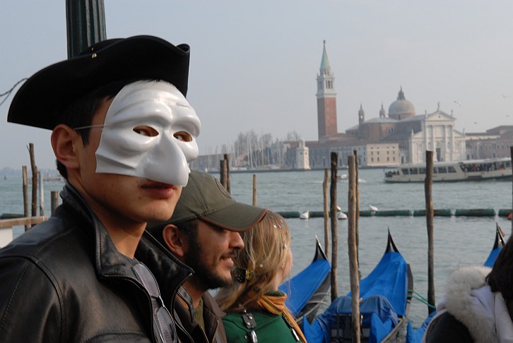 Sguardo orientale - Carnevale di Venezia