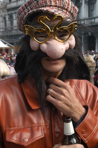 Beer man - Carnevale di Venezia> 
            </div></td>
        </tr>
        <tr> 
          <td><div align=