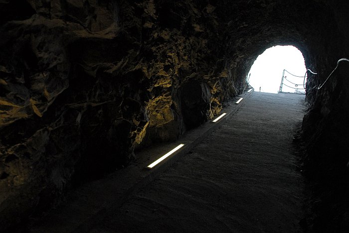 Galleria verso il mare - Fotografia di Monterosso - Le Cinque Terre