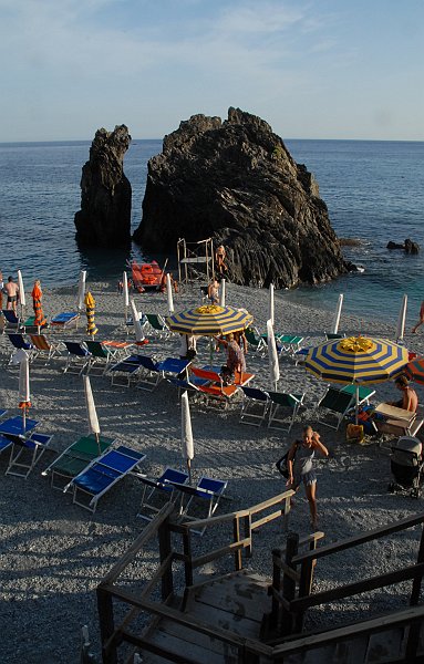Struttura balneare - Fotografia di Monterosso - Le Cinque Terre