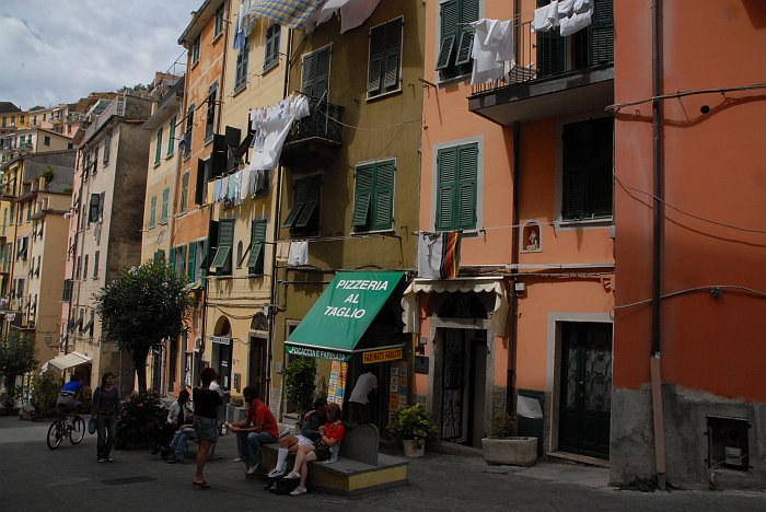 Il paese - Fotografia di Riomaggiore - Le Cinque Terre