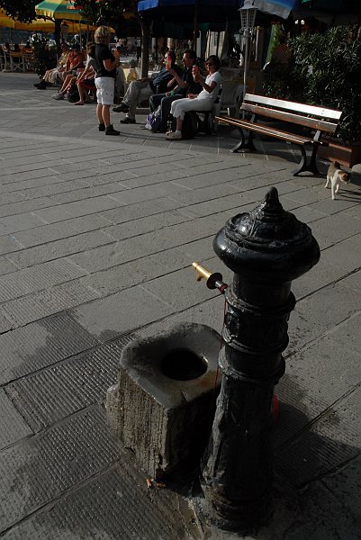Fontana - Fotografia di Vernazza - Le Cinque Terre