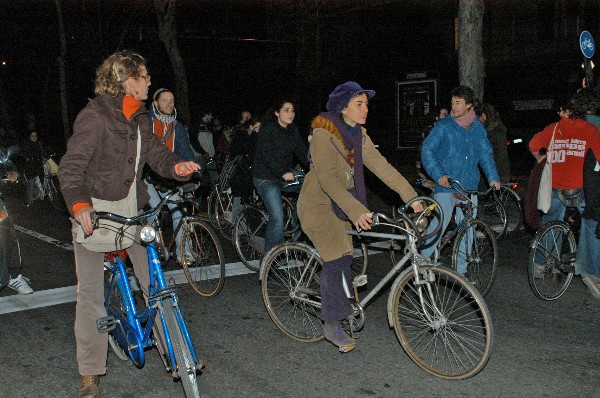 critical_mass_14