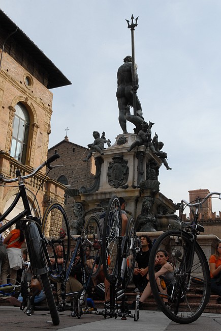 Il Nettuno - La Critical Mass di Bologna