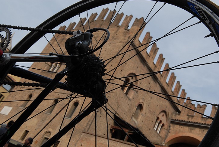 Palazzo Re Enzo - La Critical Mass di Bologna