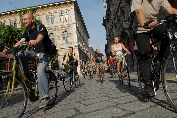 Via Farini - La Critical Mass di Bologna