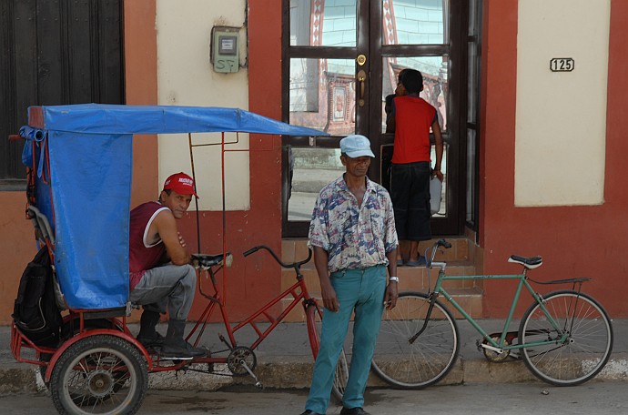 Bici in sosta - Fotografia di Baracoa - Cuba 2010