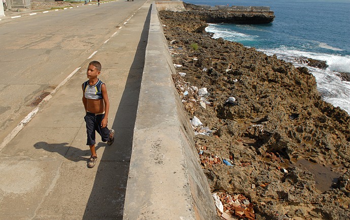 Malecon - Fotografia di Baracoa - Cuba 2010