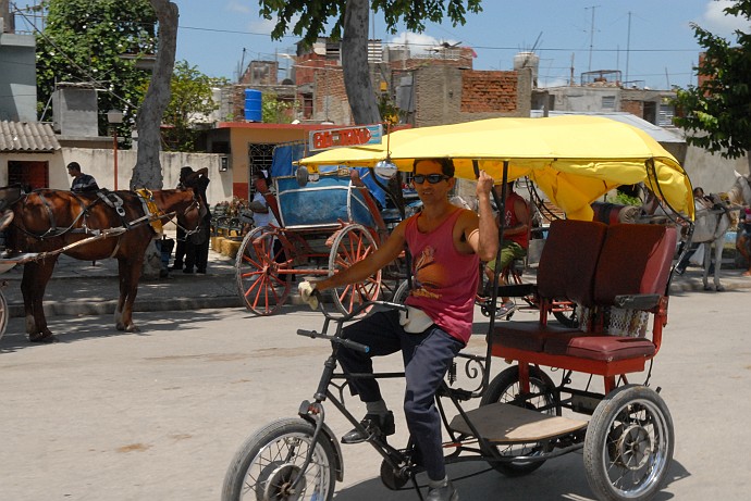 Bici taxi - Fotografia di Bayamo - Cuba 2010