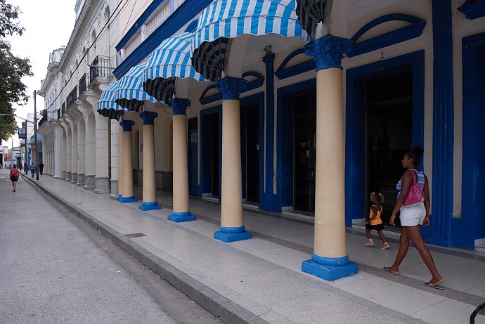 Colonne - Fotografia di Bayamo - Cuba 2010