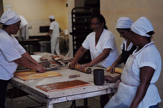 Laboratorio pasticceria - Fotografia di Bayamo - Cuba 2010