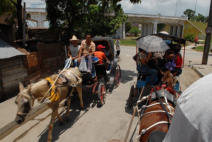Traffico - Fotografia di Bayamo - Cuba 2010