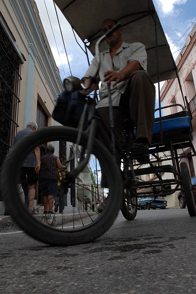 Mezzi di trasporto - Fotografia di Camaguey - Cuba 2010