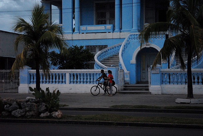 Casa celeste - Fotografia di Cienfuegos - Cuba 2010