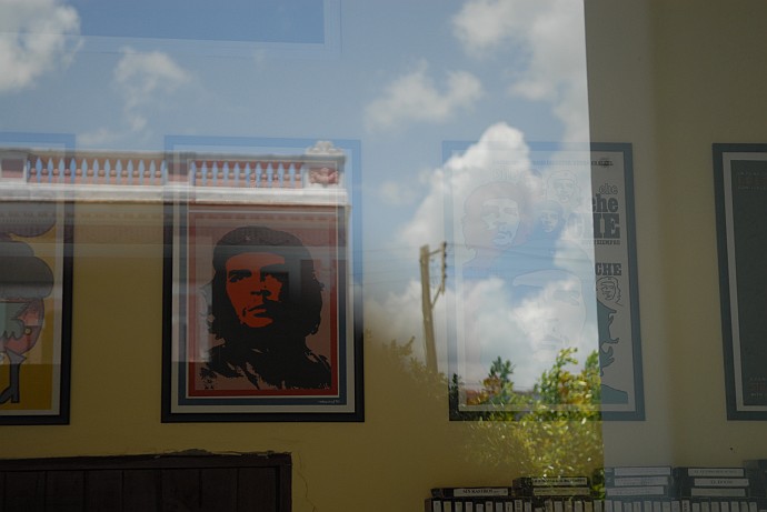 Riflesso - Fotografia di Cienfuegos - Cuba 2010