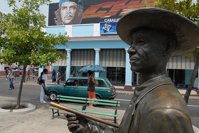 Statua musico - Fotografia di Cienfuegos - Cuba 2010