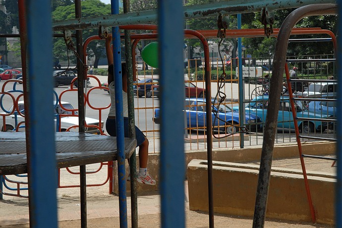 Dettaglio parco giochi - Fotografia della Havana - Cuba 2010