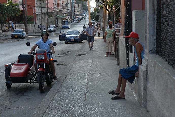 Marciapiede - Fotografia della Havana - Cuba 2010