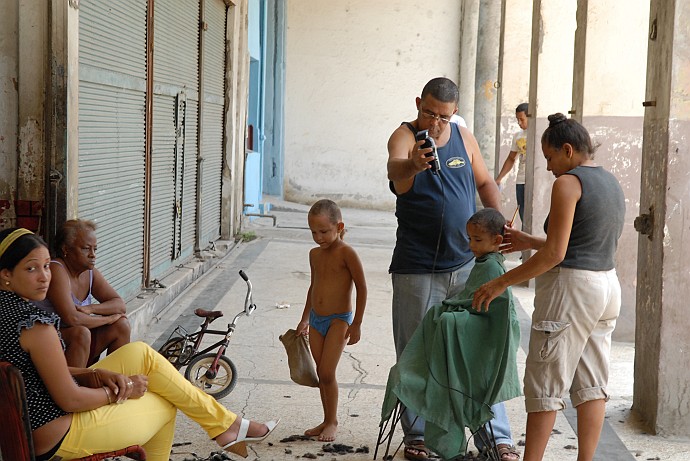 Rapata per tutti - Fotografia della Havana - Cuba 2010