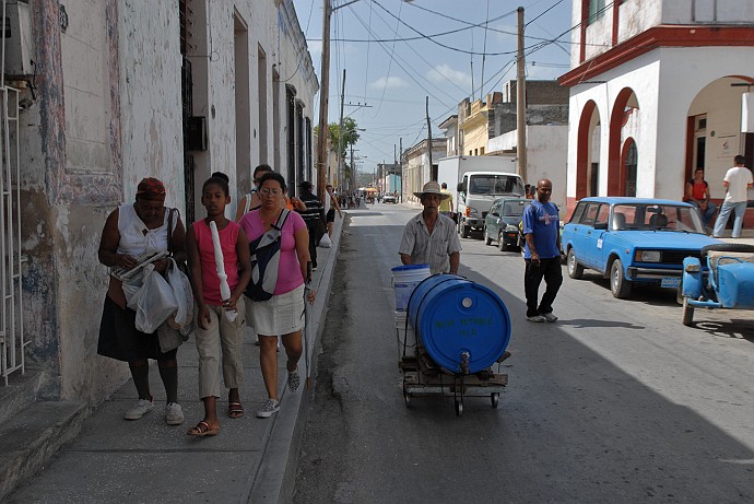 Acqua potabile - Fotografia di Holguin - Cuba 2010
