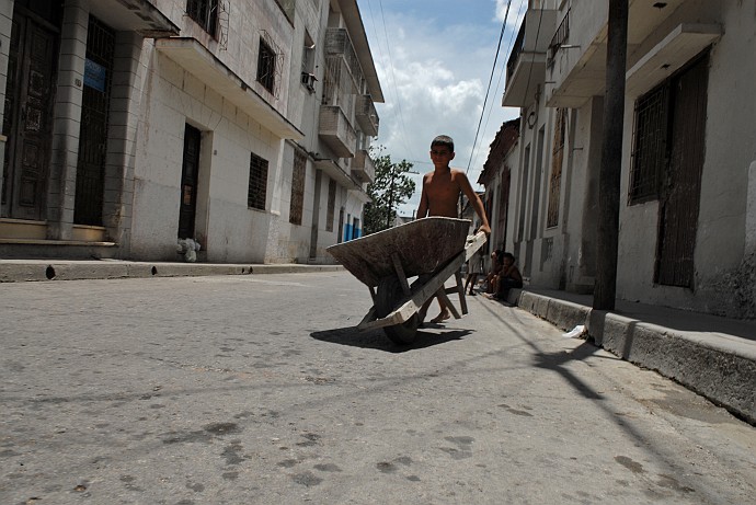 Carriola - Fotografia di Santa Clara - Cuba 2010