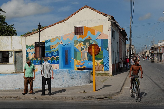 Incrocio - Fotografia di Santa Clara - Cuba 2010