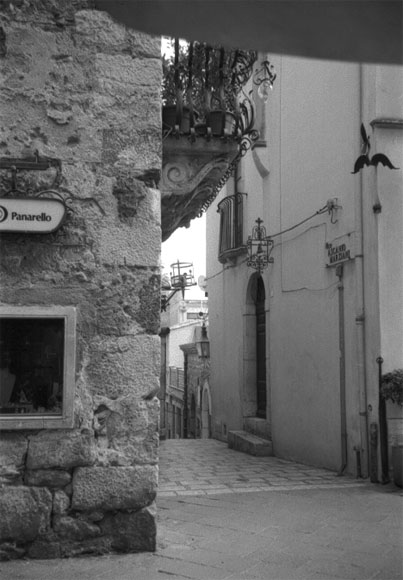 Taormina Corso Vittorio Emanuele - Foto qua e là...